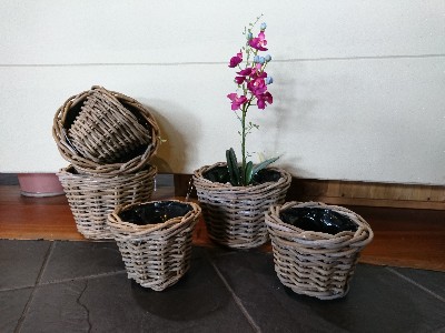 Lined Kubu Planter